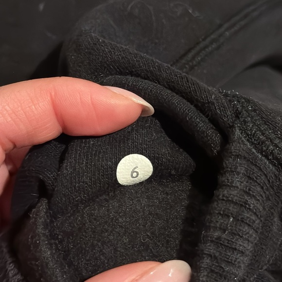 Lululemon Black Scuba Full Zip Hoodie Size 6 - Picture 7 of 7